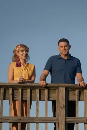 Poster to the movie "Fly Me to the Moon" #475156