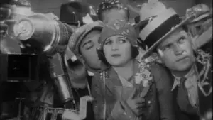 Backdrop to the movie "The Cameraman" #738431