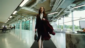 Backdrop to the movie "Bugonia" #511512