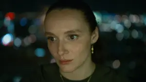 Backdrop to the movie "Red Rooms" #409580