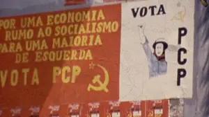 Backdrop to the movie "Entre Abril e o Medo" #542787