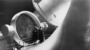 Backdrop to the movie "Things to Come" #392250