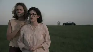 Backdrop to the movie "To the Stars" #426492