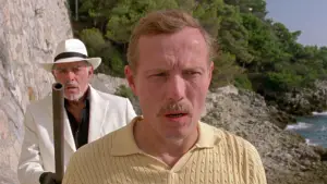 Backdrop to the movie "Reflection in a Dead Diamond" #558846