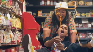 Backdrop to the movie "Doin