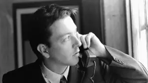 Backdrop to the movie "Following" #532846