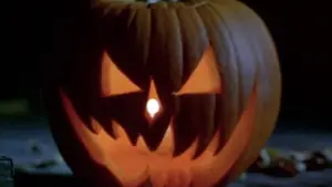 Backdrop to the movie "Halloween: The Curse of Michael Myers" #875238