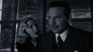 Backdrop to the movie "Nightmare Alley" #649792