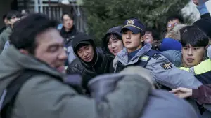 Backdrop to the movie "Veteran 2" #664747