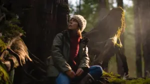 Backdrop to the movie "The Island Between Tides" #365430