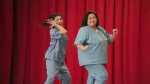 Backdrop to the movie "Sunshine Women