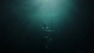 Backdrop to the movie "Invincible" #412540