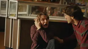 Backdrop to the movie "Robbers" #788315