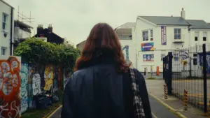 Backdrop to the movie "Shades of Red" #488264