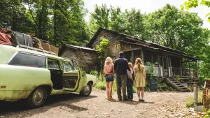 Backdrop to the movie "The Glass Castle" #505835