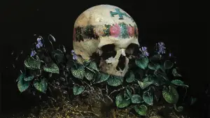 Backdrop to the movie "Hagazussa" #742595