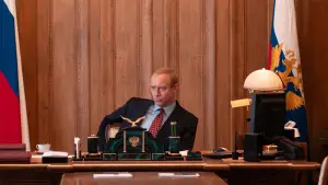 Backdrop to the movie "The Wizard of the Kremlin" #531928