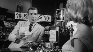 Backdrop to the movie "The Intruder" #462424