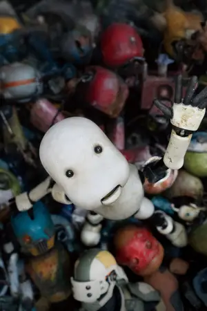 Poster to the movie "Junk World" #611874