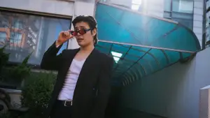 Backdrop to the movie "Yadang: The Snitch" #524930