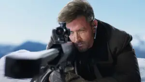 Backdrop to the movie "War 2" #573153