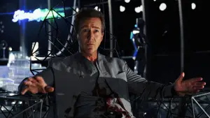 Backdrop to the movie "Glass Onion: A Knives Out Mystery" #592449