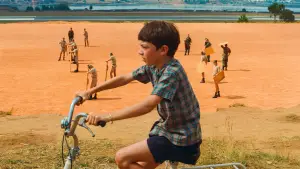 Backdrop to the movie "Red Island" #756695