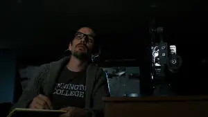 Backdrop to the movie "Sinister" #570792