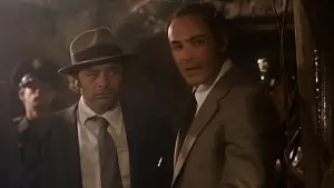 Backdrop to the movie "Blood Beach" #462592