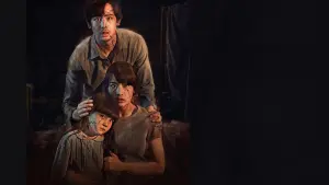 Backdrop to the movie "Cracked" #439991