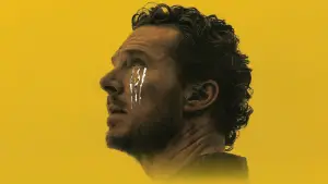 Backdrop to the movie "The Thing with Feathers" #533283