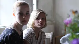 Backdrop to the movie "Lore" #708296