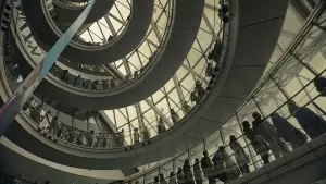 Backdrop to the movie "Mickey 17" #556281