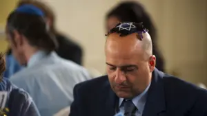 Backdrop to the movie "The Infidel" #462462