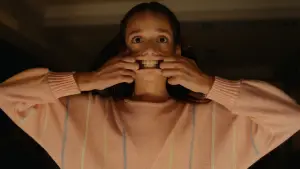 Backdrop to the movie "Grimaces" #727261