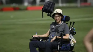 Backdrop to the movie "Pass and Goal" #783532