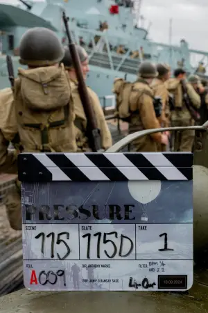 Poster to the movie "Pressure" #612133