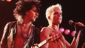 Backdrop to the movie "Billy Idol Should Be Dead" #764422