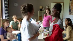 Backdrop to the movie "Young Mothers" #532255