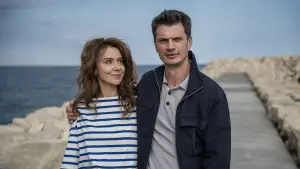 Backdrop to the movie "3 Days in September" #544747