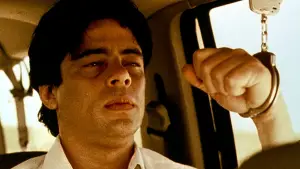 Backdrop to the movie "Traffic" #662405