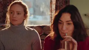 Backdrop to the movie "Two Women" #533855