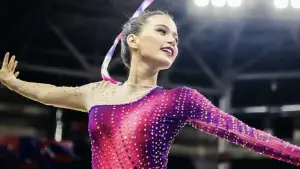 Backdrop to the movie "Sunshine" #656920