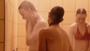 Backdrop to the movie "Girl" #234464