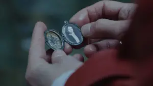 Backdrop to the movie "Keeper" #514544