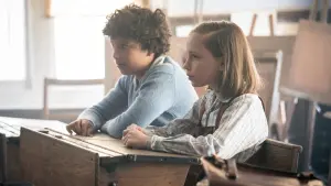 Backdrop to the movie "Summerland" #432735