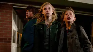 Backdrop to the movie "Super 8" #639165