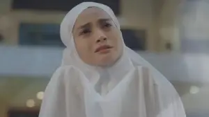 Backdrop to the movie "Tears of Faith" #789407