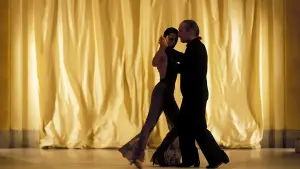 Backdrop to the movie "Assassination Tango" #471824