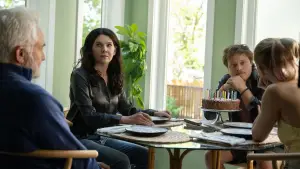 Backdrop to the movie "Reminders of Him" #746769